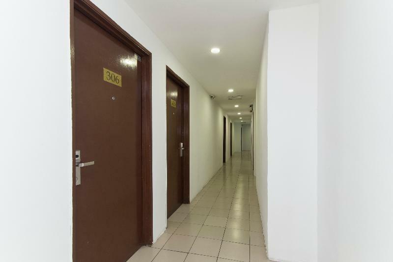 Oyo 280 Hotel Dragon Inn Kuala Lumpur Bagian luar foto